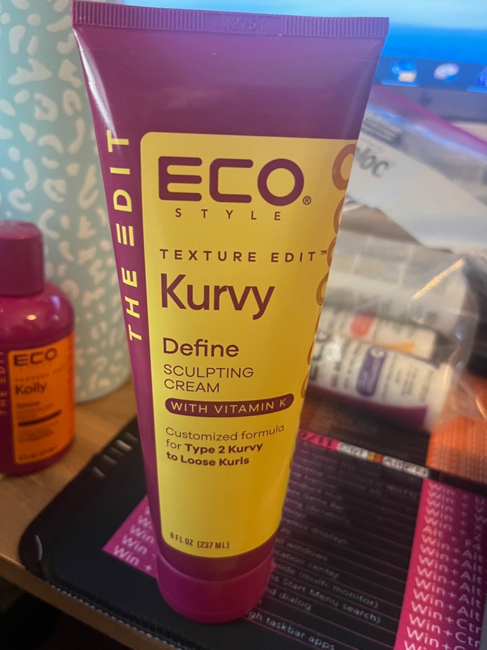 Kurvy Define Sculpting Cream — Yellow & Magenta